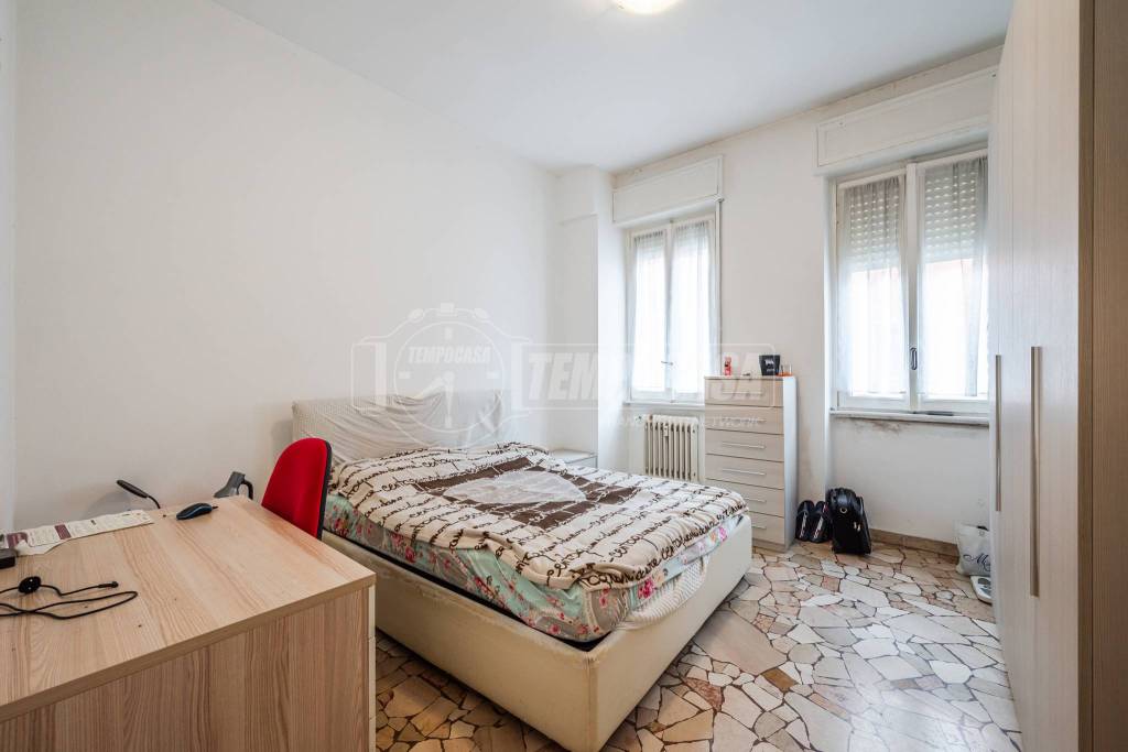 appartamento in vendita a Milano in zona Vigentino