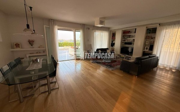 appartamento in vendita a Milano in zona Morivione