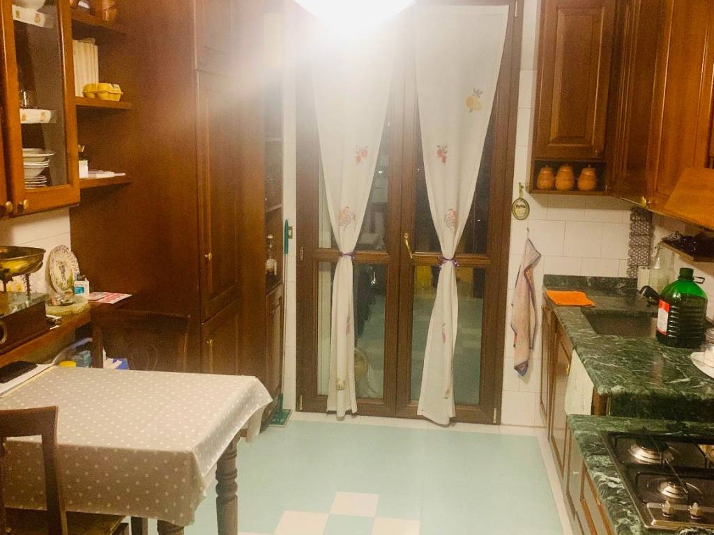 appartamento in vendita a Milano in zona Barona