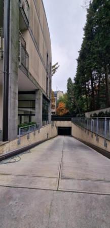 negozio in vendita a Milano in zona San Siro