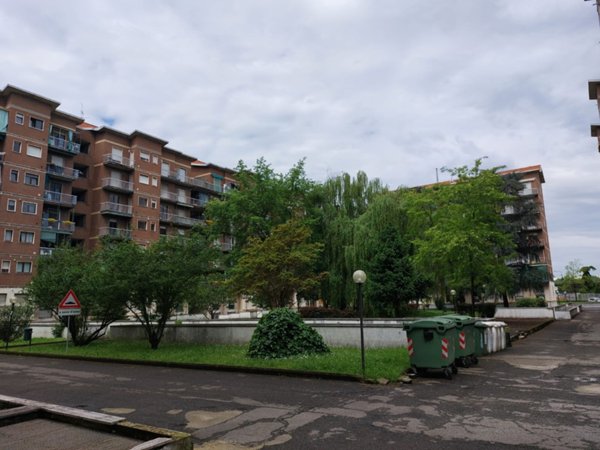 appartamento in vendita a Milano in zona Corvetto