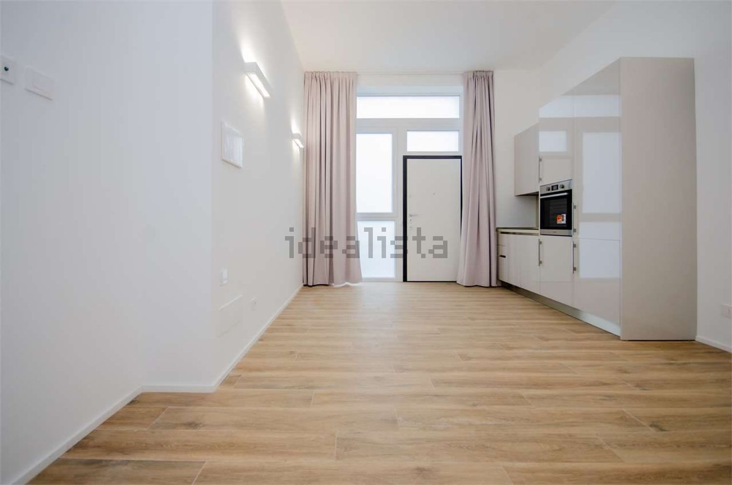 appartamento in vendita a Milano in zona Vigentino