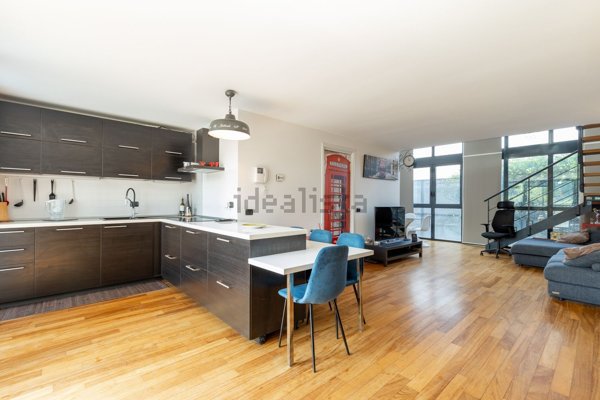 appartamento in vendita a Milano in zona Gorla