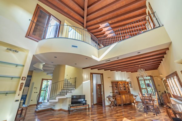 casa indipendente in vendita a Milano in zona Restocco Maroni