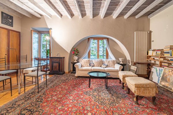 appartamento in vendita a Milano in zona Porta Garibaldi