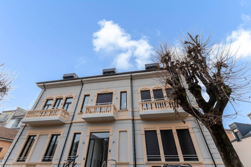 appartamento in vendita a Milano in zona Dergano
