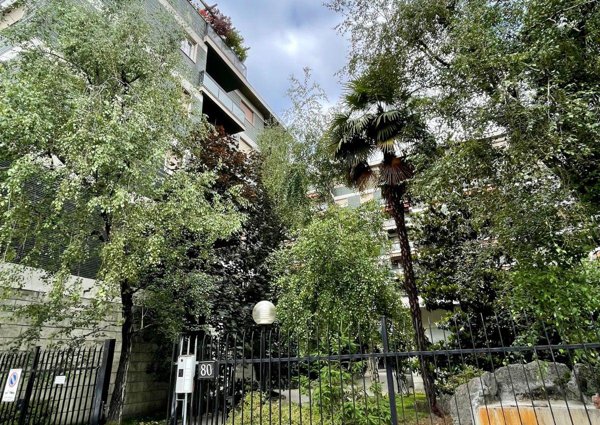 appartamento in vendita a Milano in zona Solari