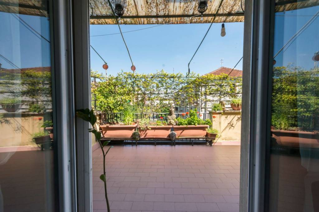 appartamento in vendita a Milano in zona Porta Vittoria