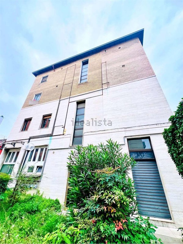 appartamento in vendita a Milano in zona Maggiolina