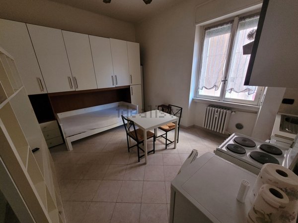 appartamento in vendita a Milano in zona Porta Vittoria