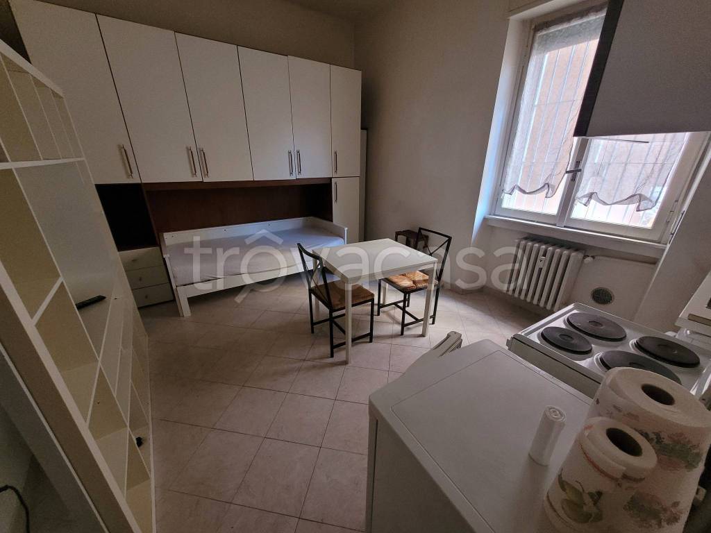 appartamento in vendita a Milano in zona Bocconi