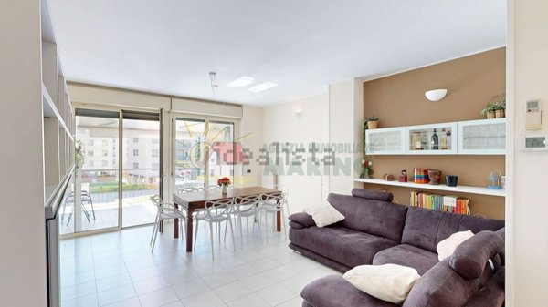 appartamento in vendita a Milano in zona Rogoredo