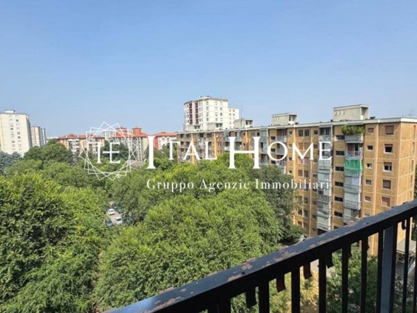 appartamento in vendita a Milano in zona Gallaratese