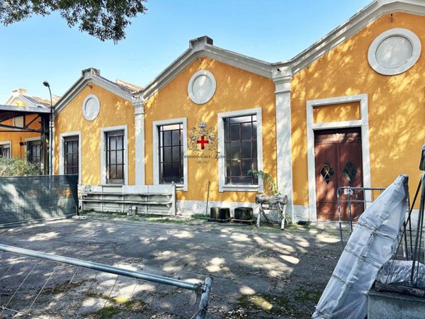 negozio in vendita a Milano in zona Crescenzago