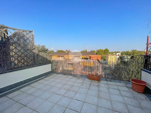 appartamento in vendita a Milano in zona Affori