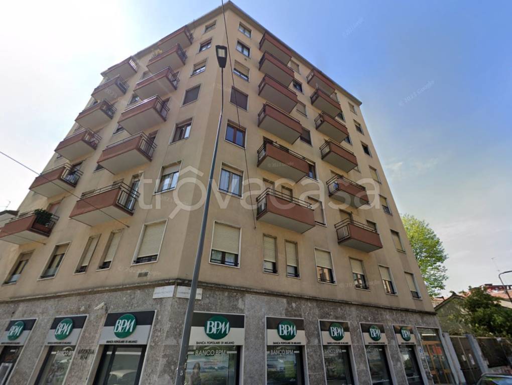 negozio in vendita a Milano