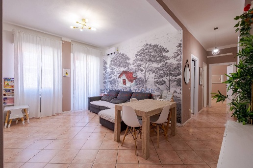 appartamento in vendita a Milano in zona Trenno