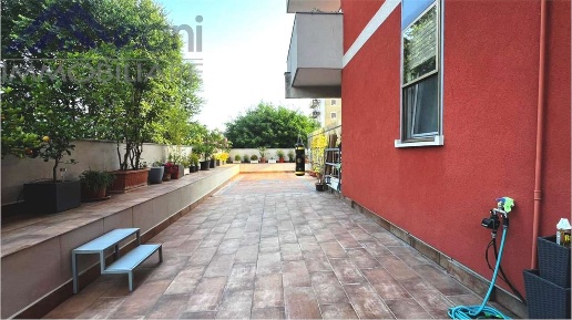 appartamento in vendita a Milano in zona Quintosole