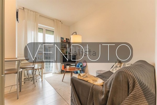 appartamento in vendita a Milano in zona Loreto