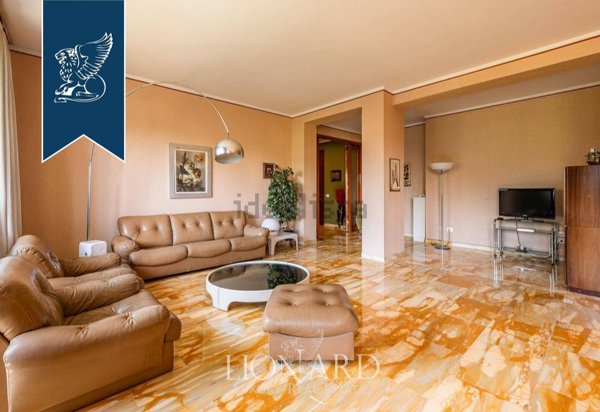 appartamento in vendita a Milano in zona Sempione