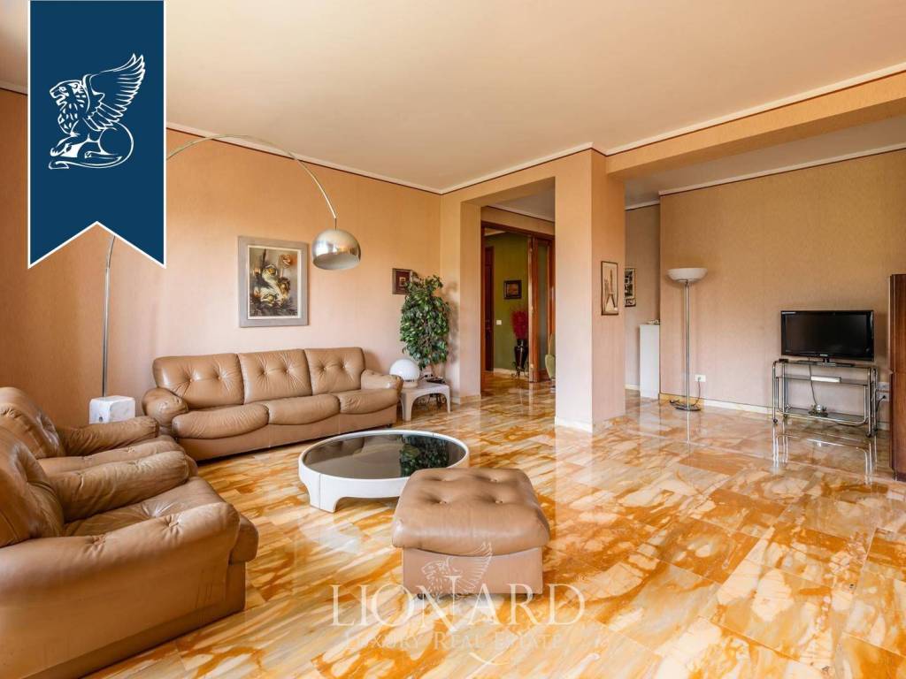 appartamento in vendita a Milano in zona Sempione