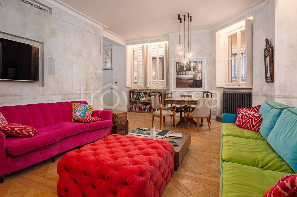 appartamento in vendita a Milano in zona Sempione