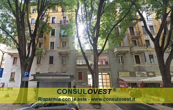 appartamento in vendita a Milano in zona Città Studi