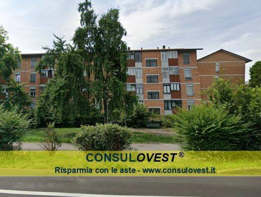 appartamento in vendita a Milano in zona Gallaratese