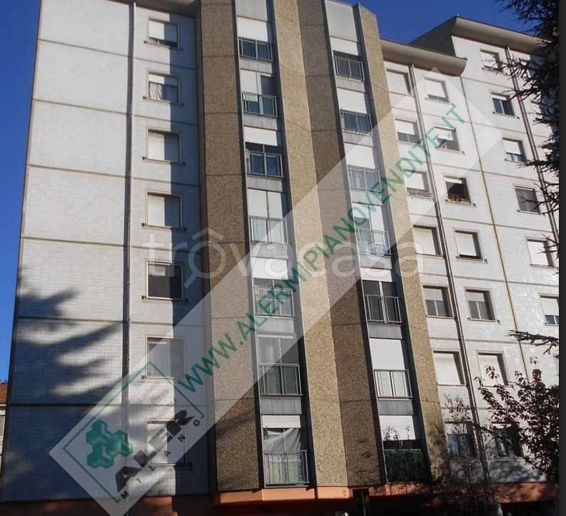 appartamento in vendita a Milano in zona Porta Venezia