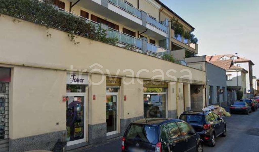 negozio in vendita a Milano in zona Dergano