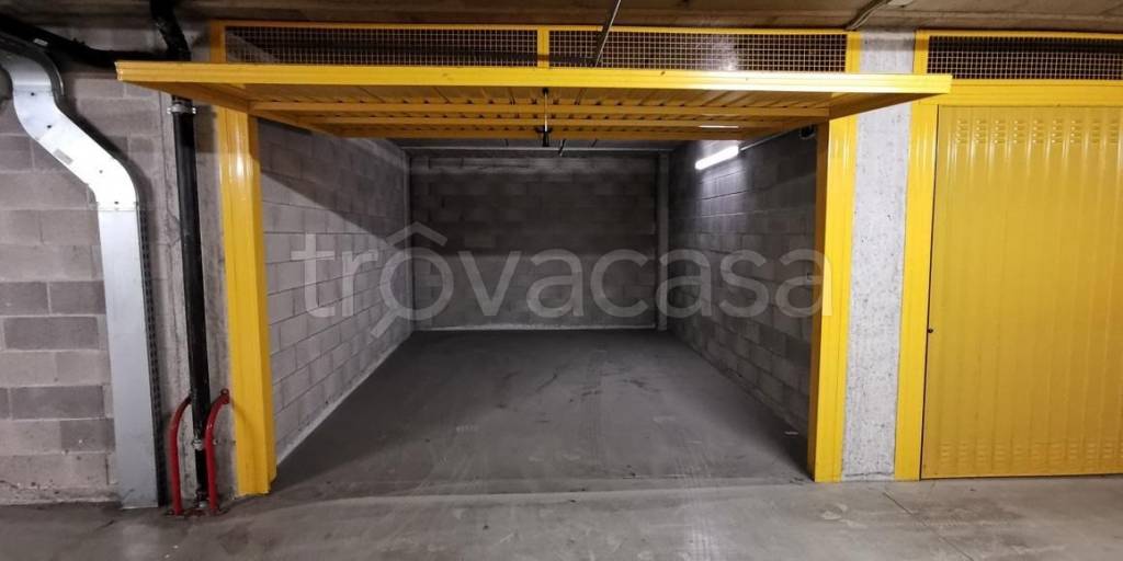 terreno edificabile in vendita a Milano in zona Dergano