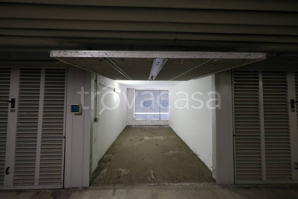 terreno edificabile in vendita a Milano in zona Precotto