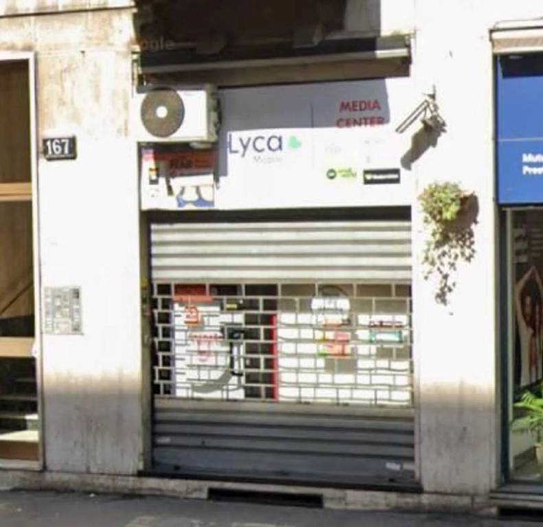 negozio in vendita a Milano