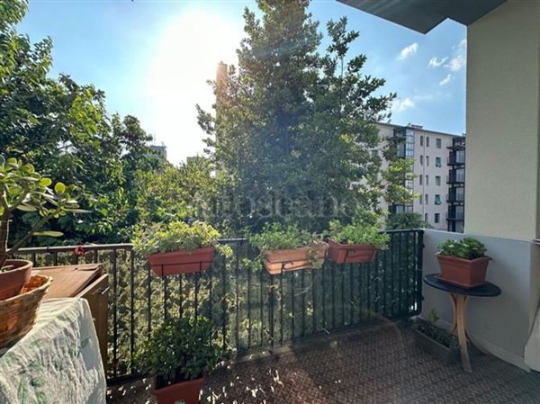 appartamento in vendita a Milano in zona Corvetto