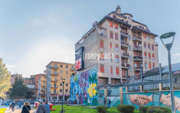 appartamento in vendita a Milano in zona Affori