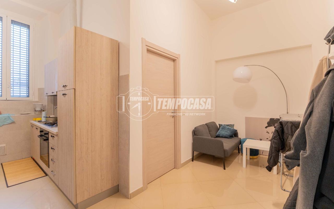 appartamento in vendita a Milano in zona Affori