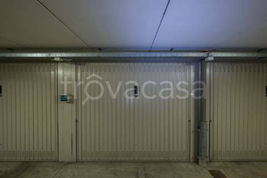 appartamento in vendita a Milano in zona Gorla