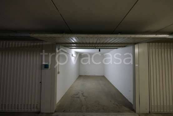 appartamento in vendita a Milano in zona Gorla