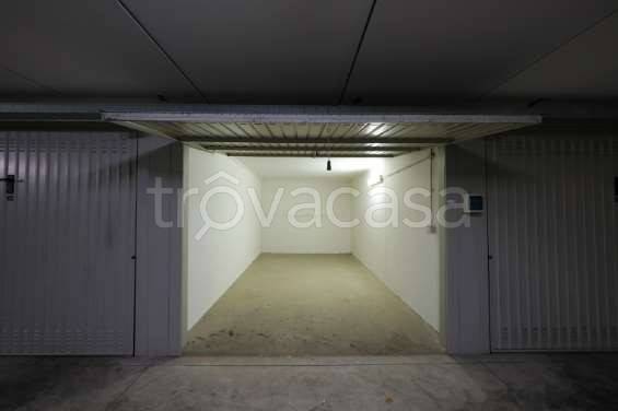 appartamento in vendita a Milano in zona Gorla