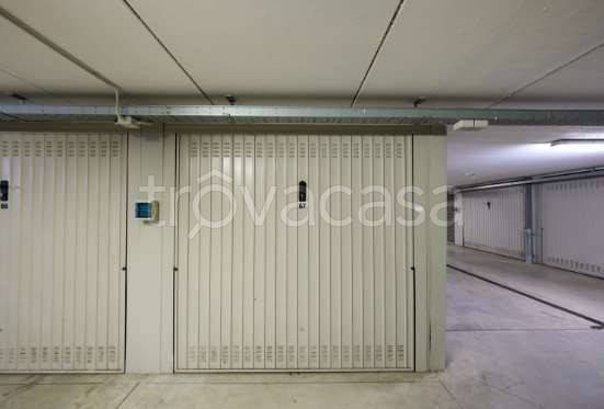 appartamento in vendita a Milano in zona Gorla