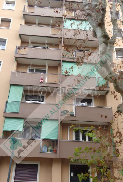 appartamento in vendita a Milano in zona Comasina