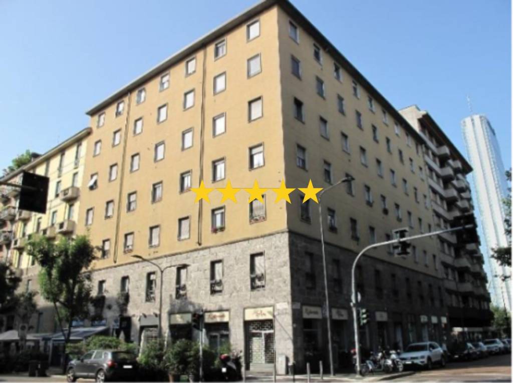 appartamento in vendita a Milano in zona Sempione