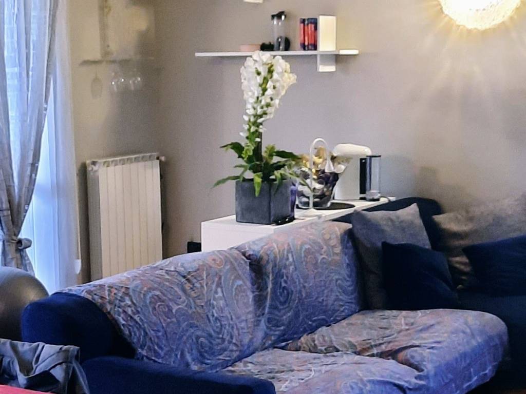 appartamento in vendita a Milano in zona Vigentino