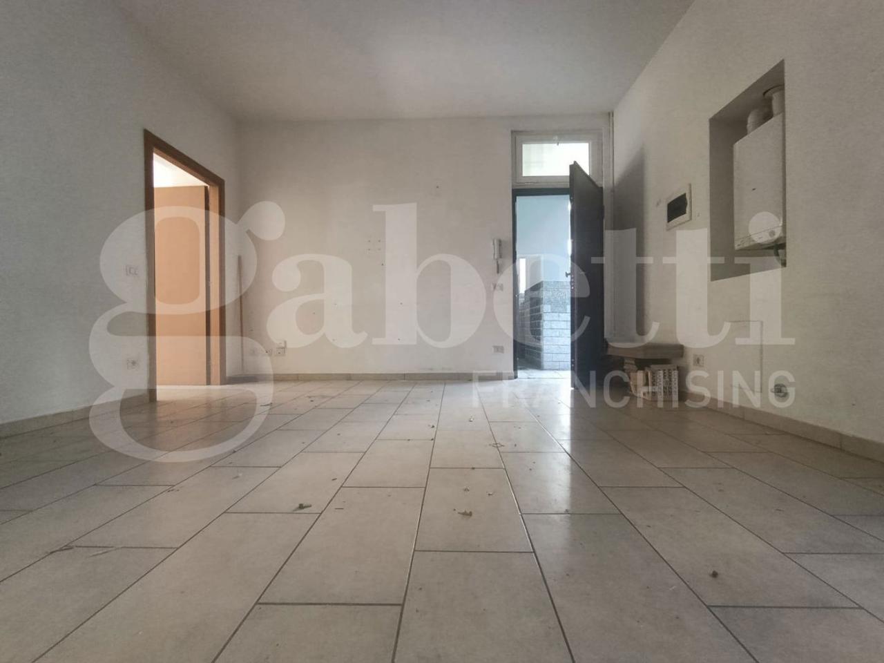 appartamento in vendita a Milano in zona Garegnano