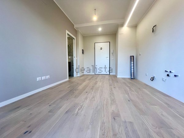 appartamento in vendita a Milano in zona Crescenzago