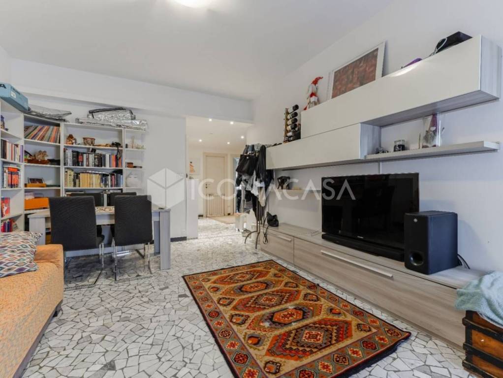 appartamento in vendita a Milano in zona Porta Vittoria