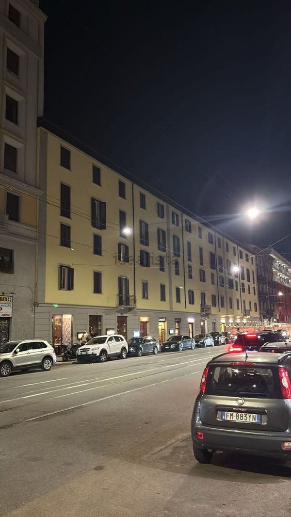 appartamento in vendita a Milano in zona Bocconi