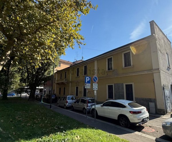 appartamento in vendita a Milano in zona Affori