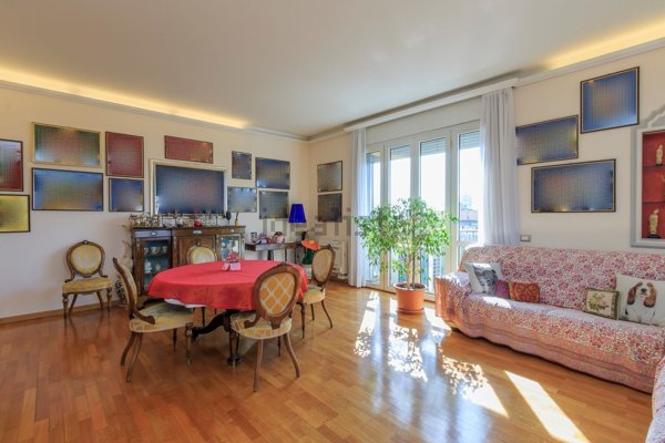 appartamento in vendita a Milano in zona Il Portello