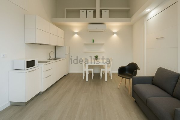 appartamento in vendita a Milano in zona Baggio